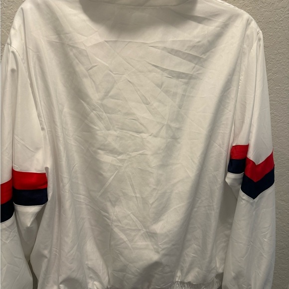 Fila Vintage Style Woman’s White Windbreaker Jacket with Stripe Sleeve size XL - Picture 2 of 10